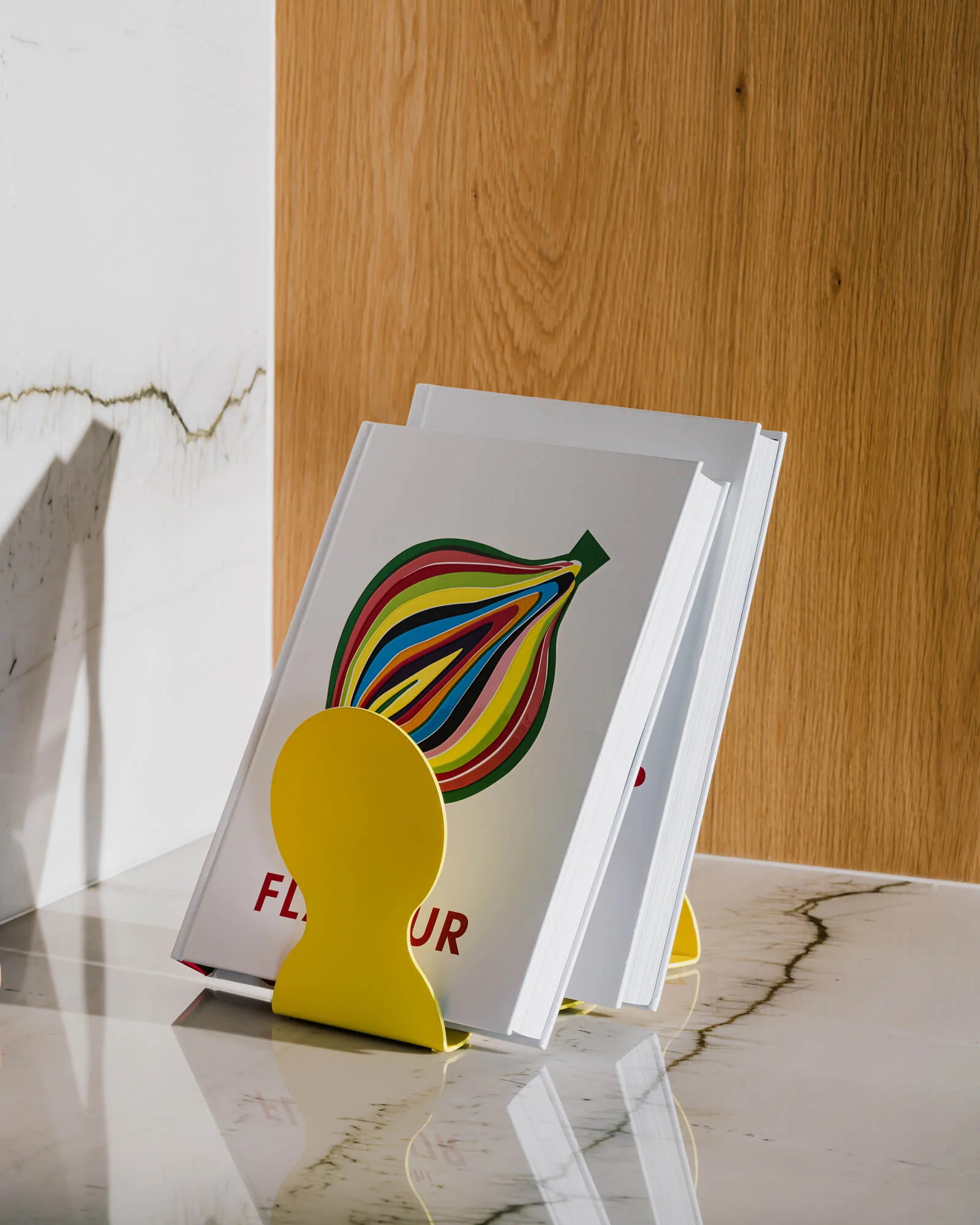 Fala Bookend - Image 7