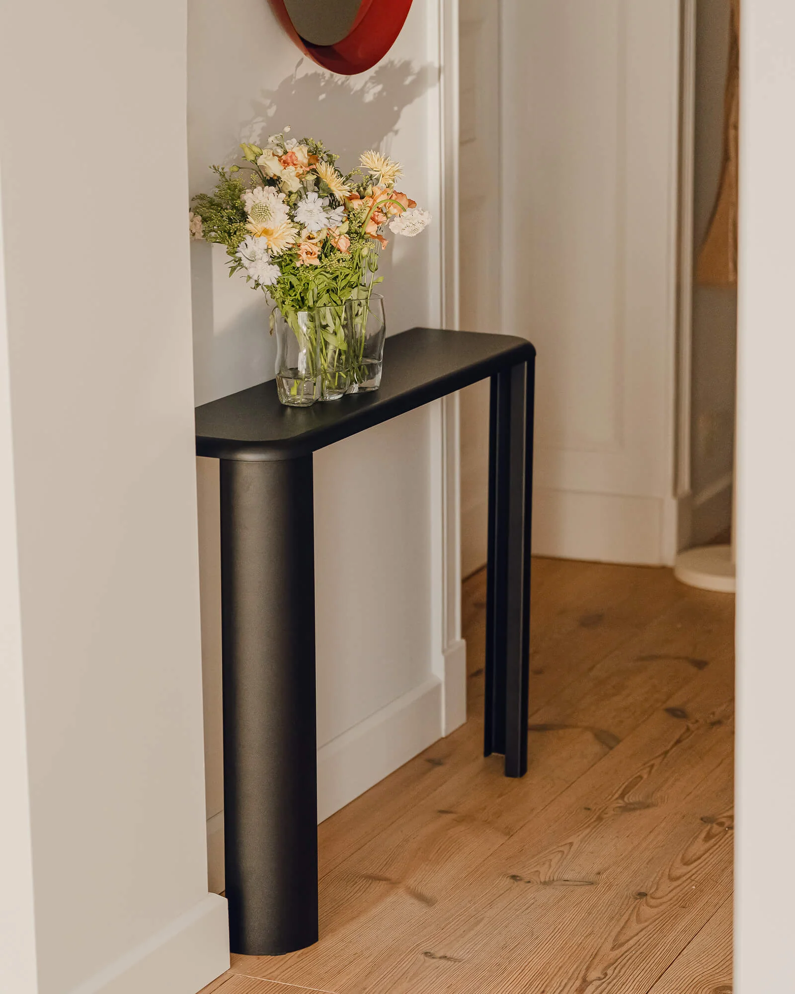 Fli Console Table - Image 4