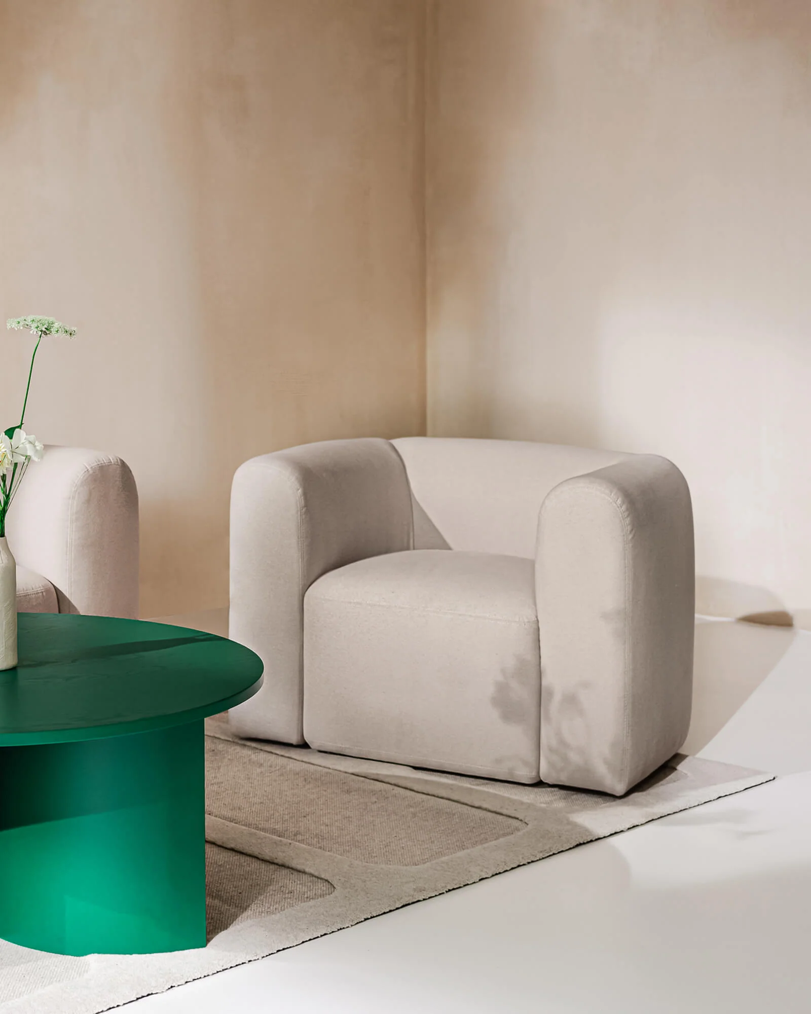 Flom Armchair - Image 2