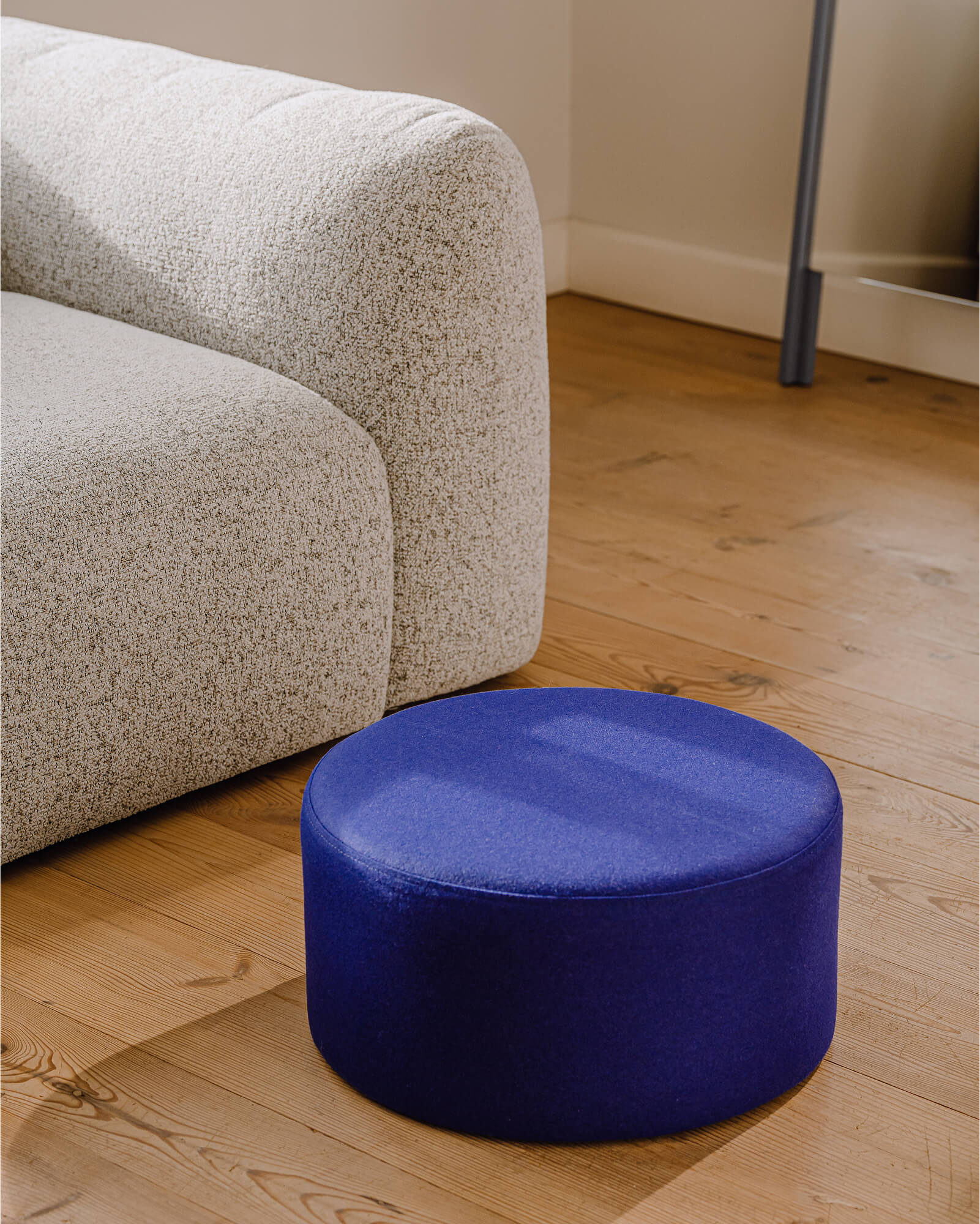 Folk Pouf - low - Image 8