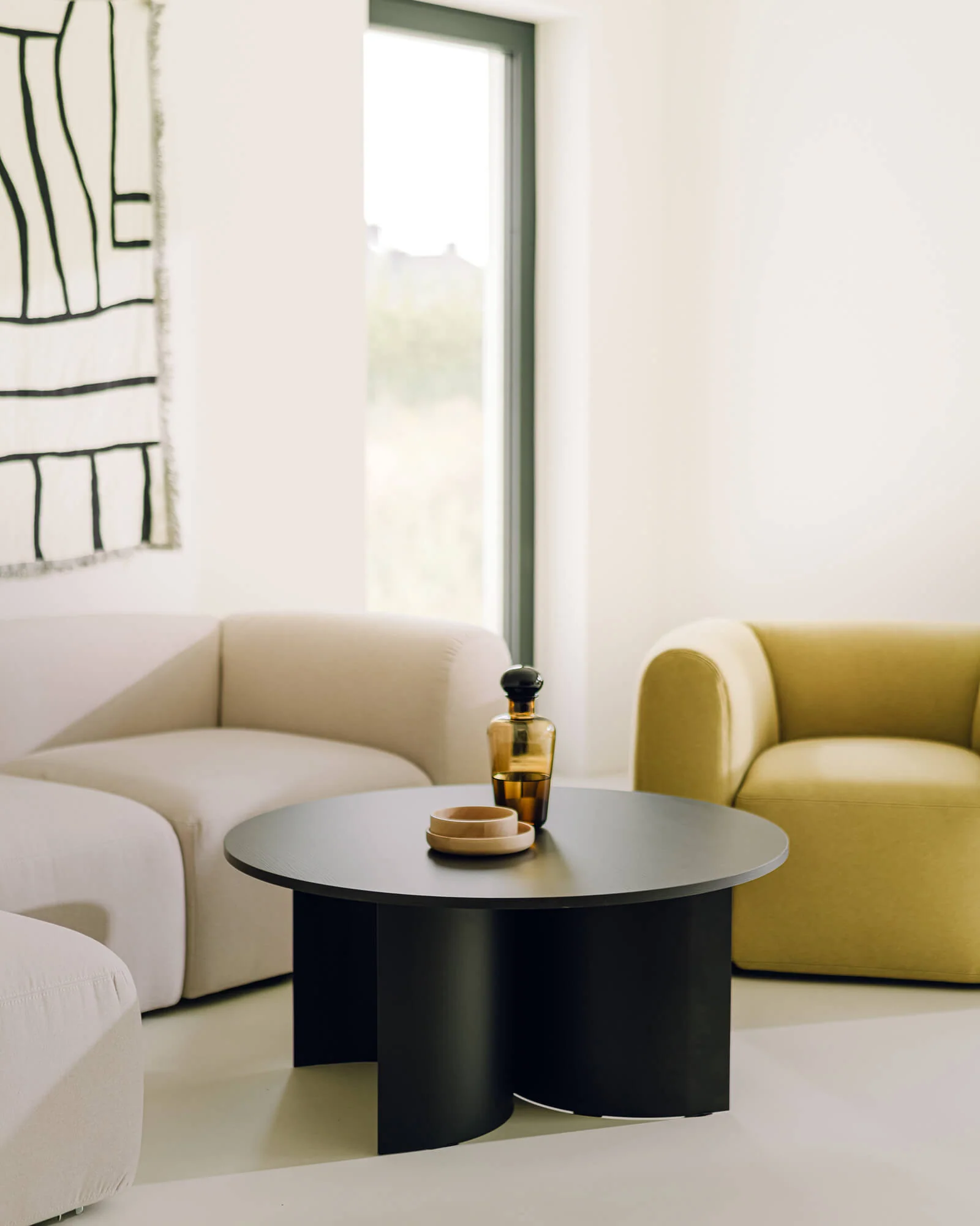 Gavo Coffee Table - Image 3