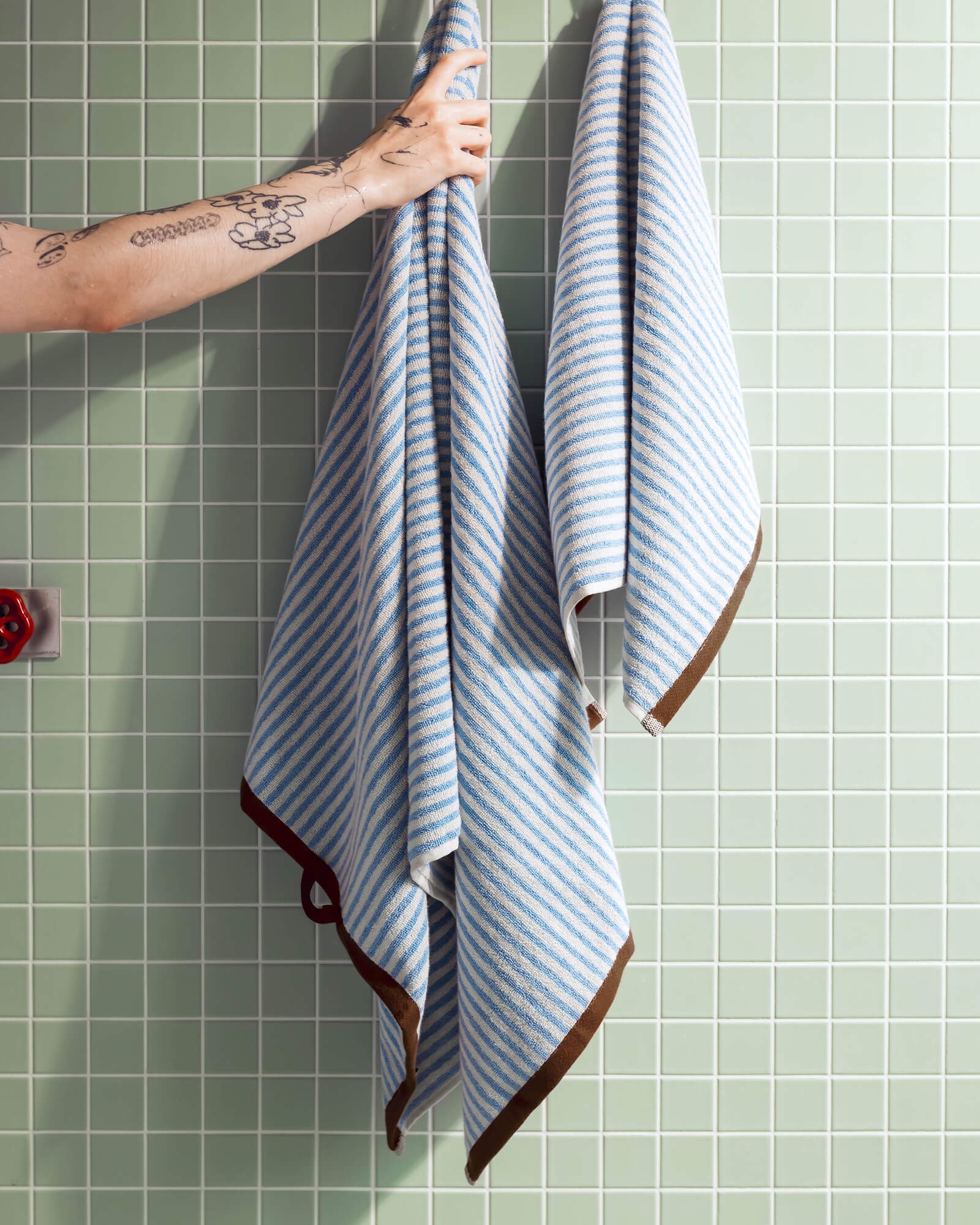 Gobo Bath Towel - Image 9