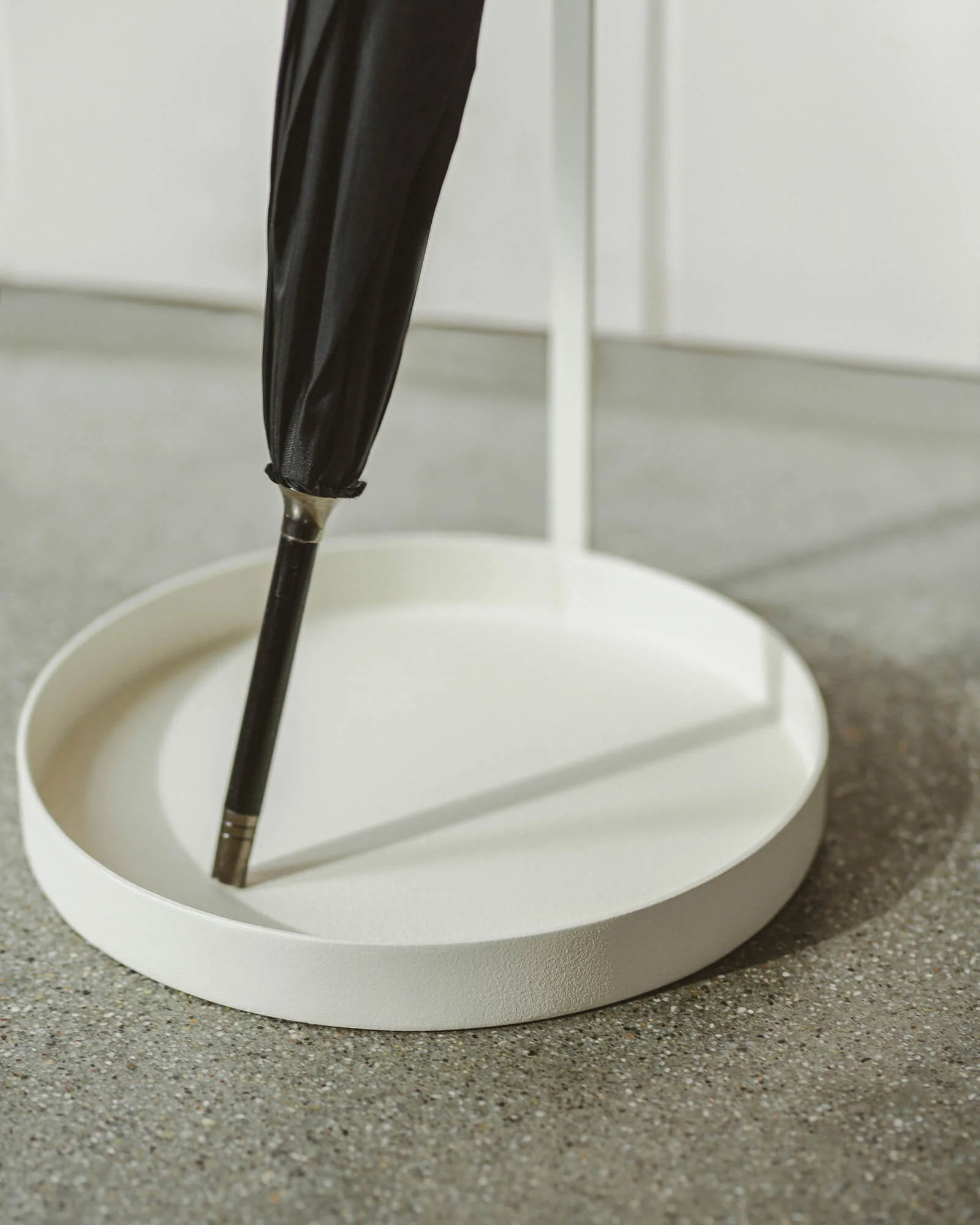 Gugi Umbrella Stand - Image 6