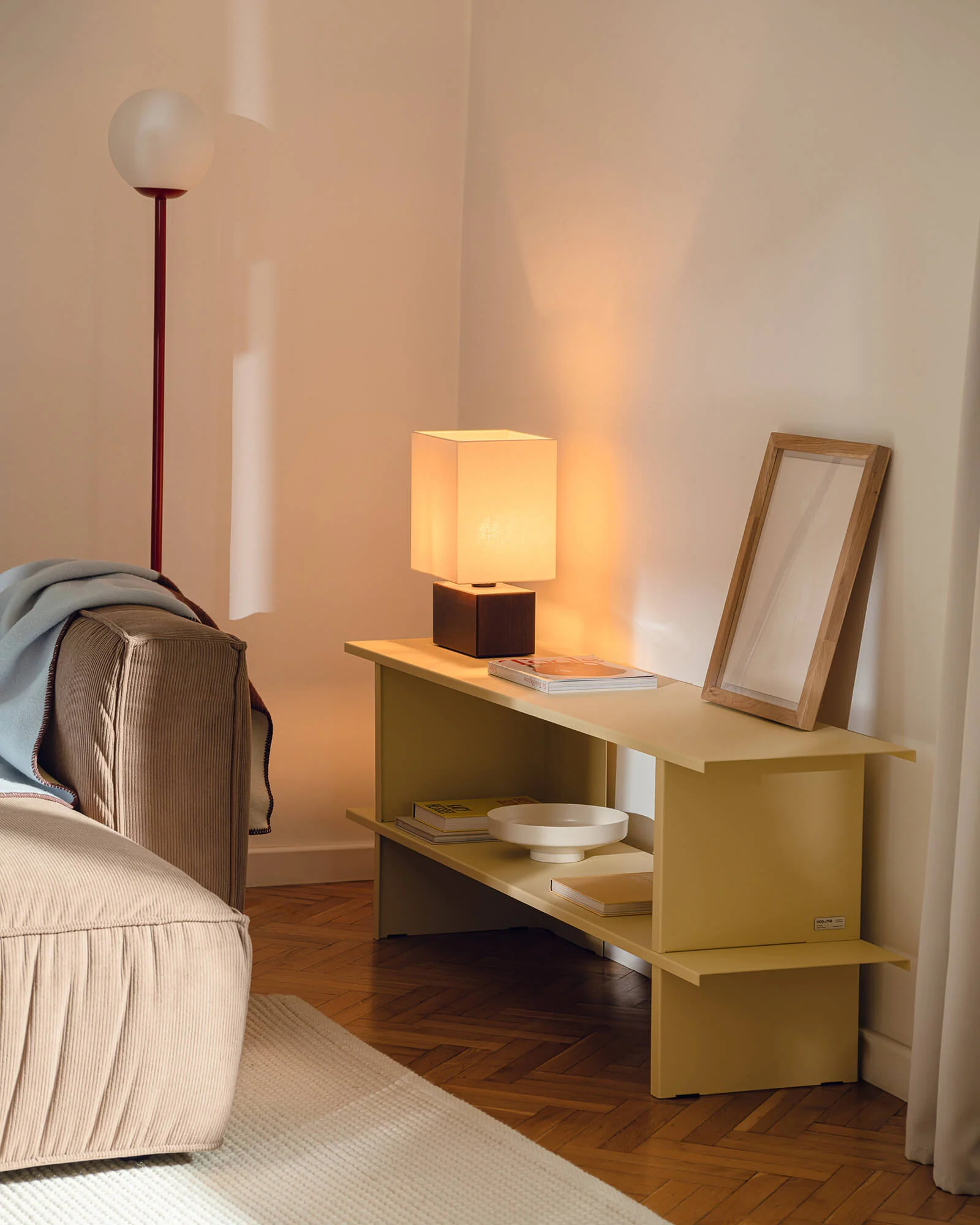 Hes Shelving Unit - Image 10
