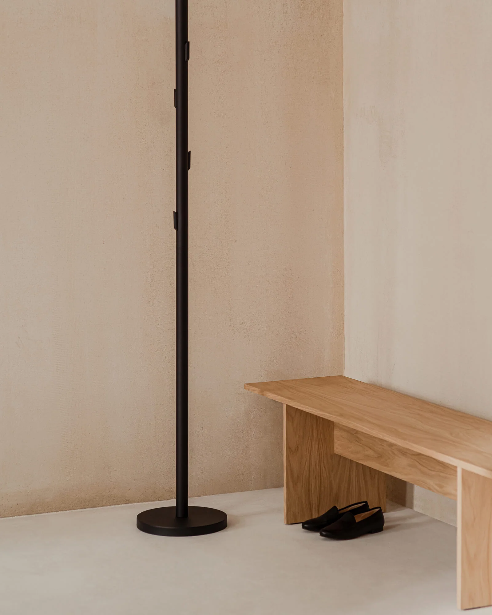 Hett Bench - Image 8