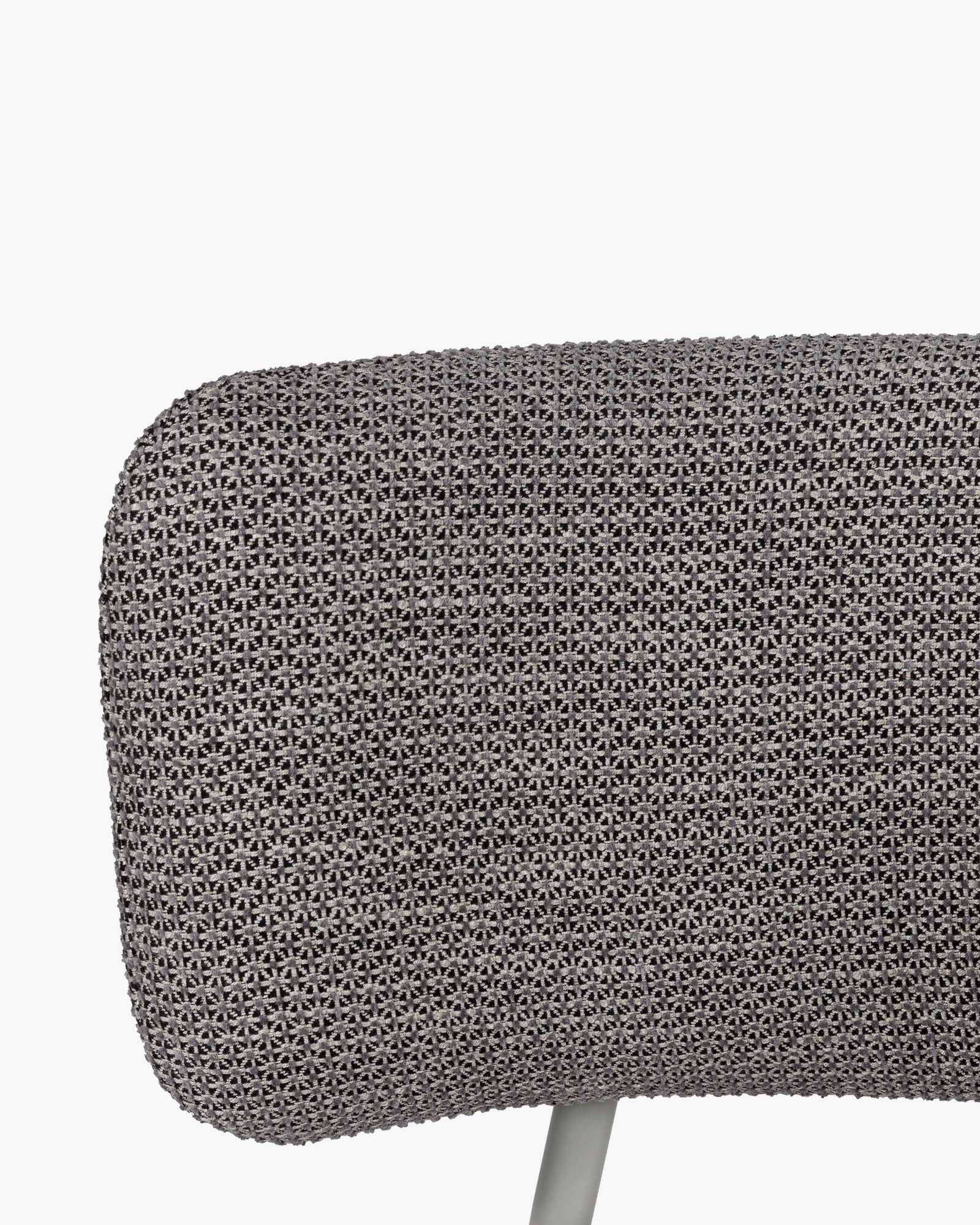 Kei Lounge Chair - Image 3