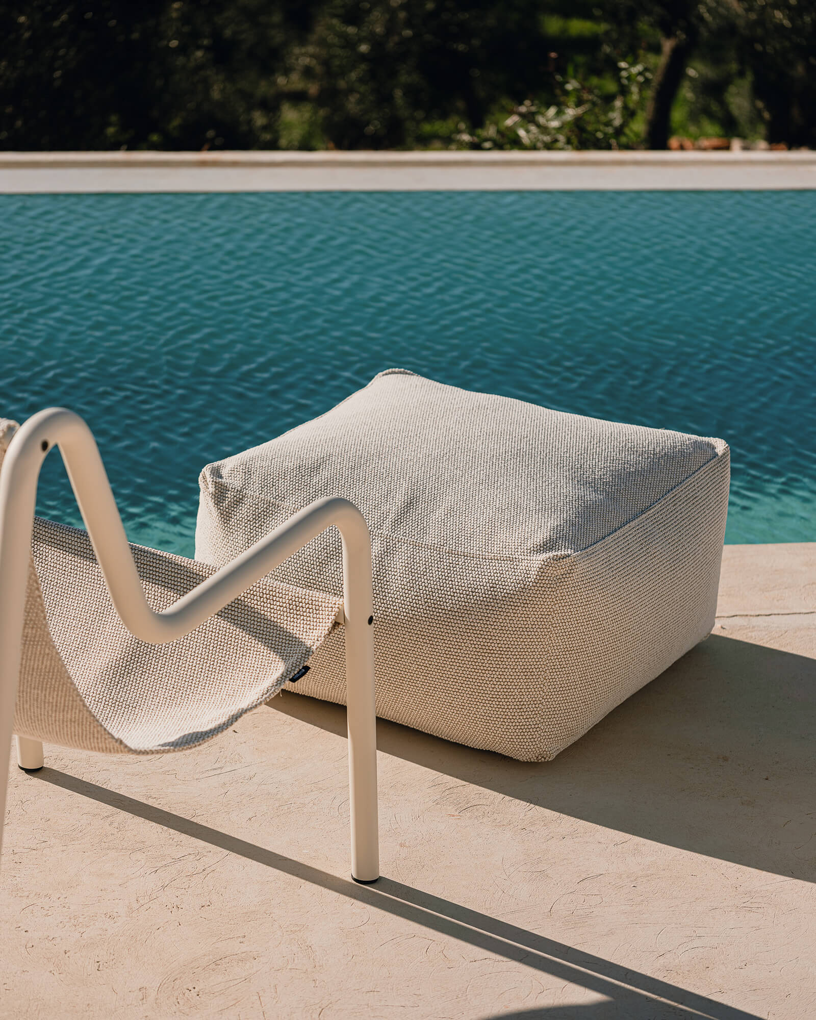 Keno Outdoor Pouf - Image 5