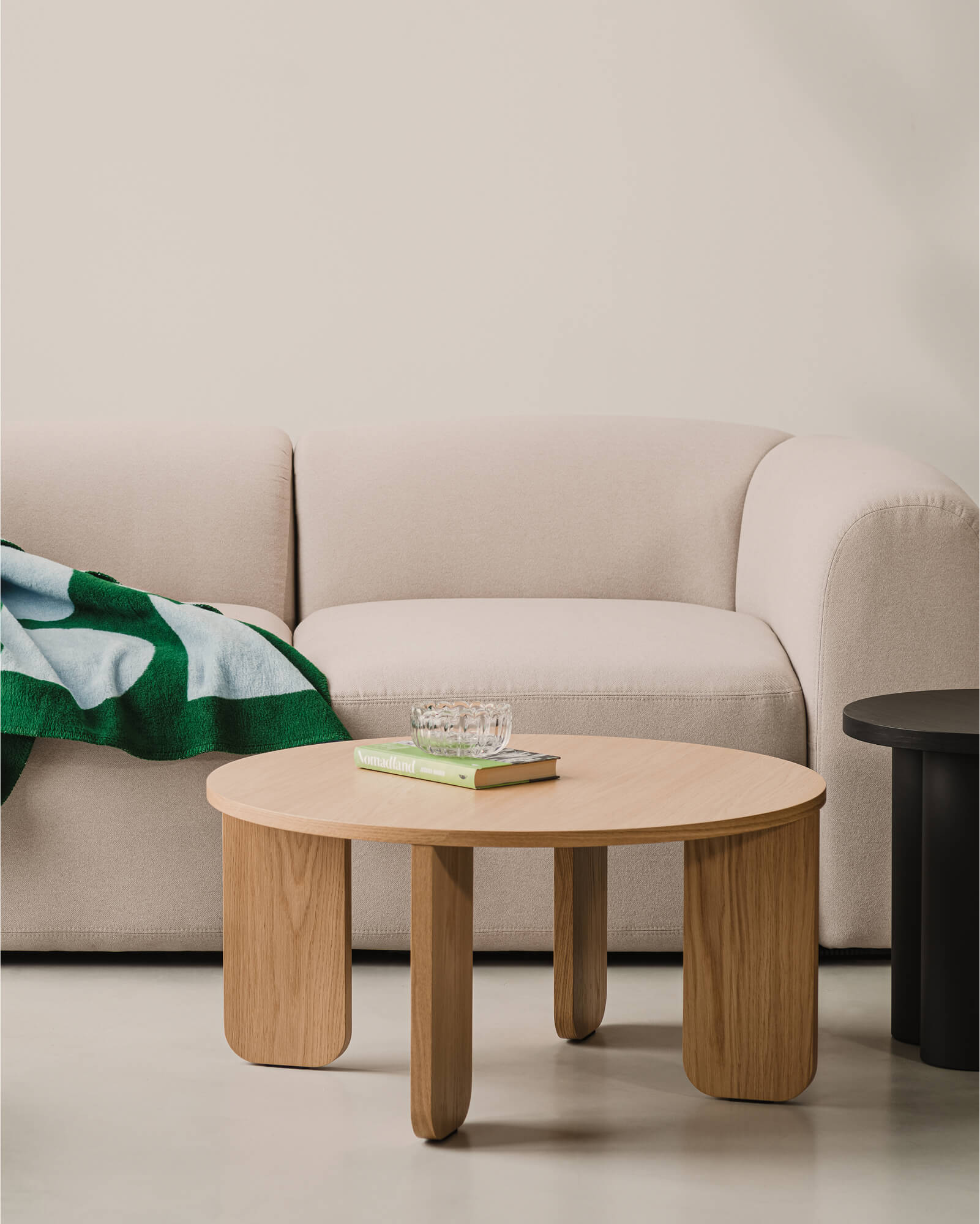 Kuvu Coffee Table - large - Image 5