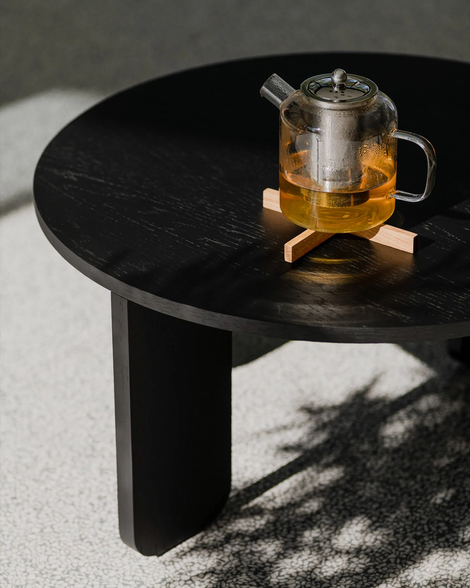 Kuvu Coffee Table - small - Image 9