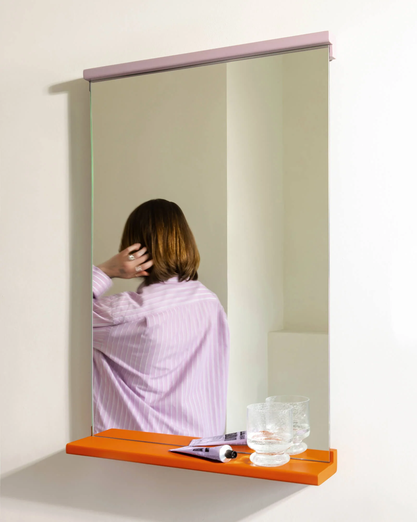 Lun Wall Mirror - small - Image 5