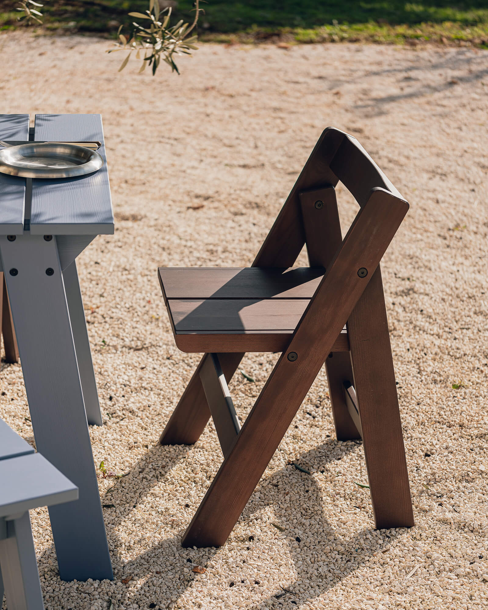 Navo Folding Chair - Image 2