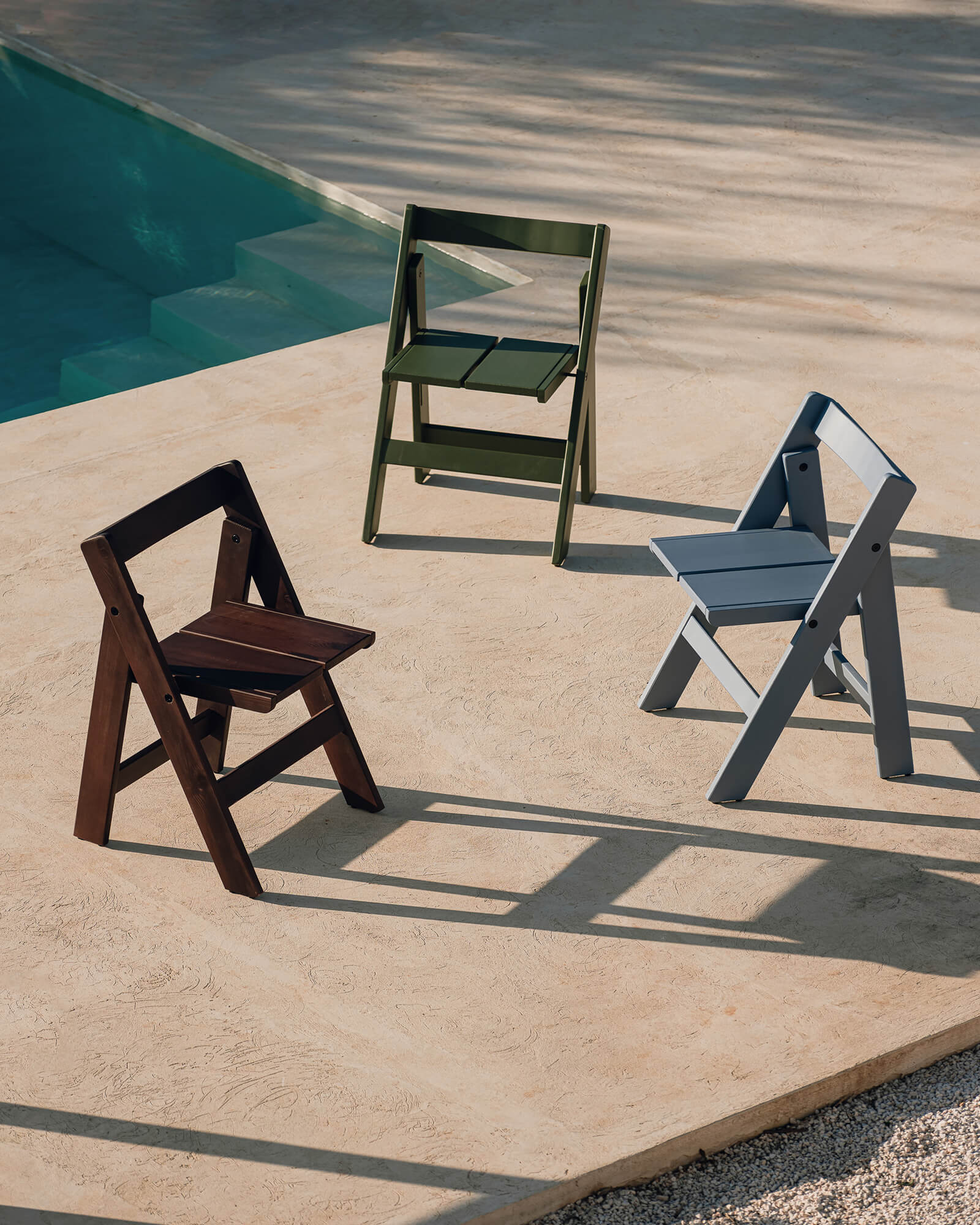 Navo Folding Chair - Image 2