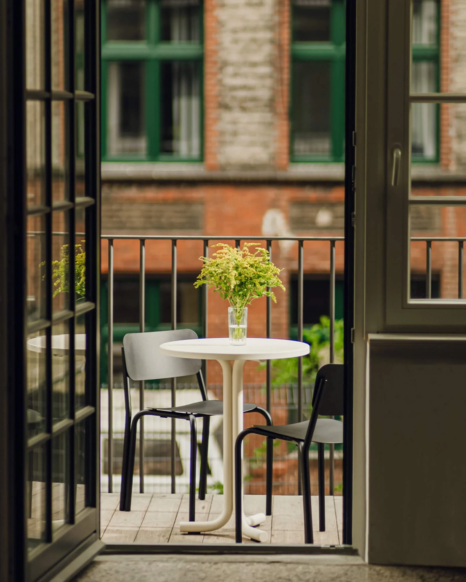 Nokk Café Table - Image 6