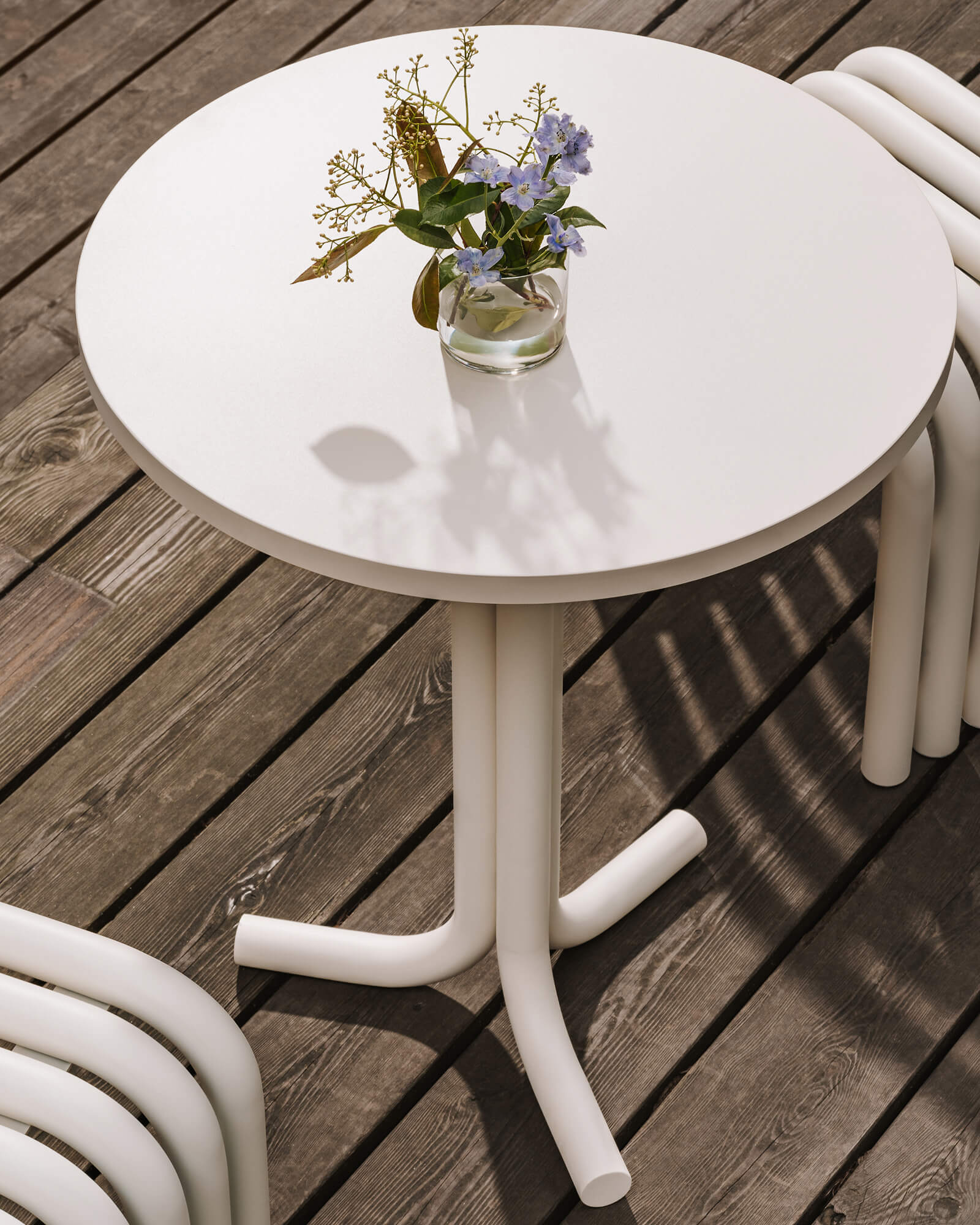 Nokk Café Table - Image 8