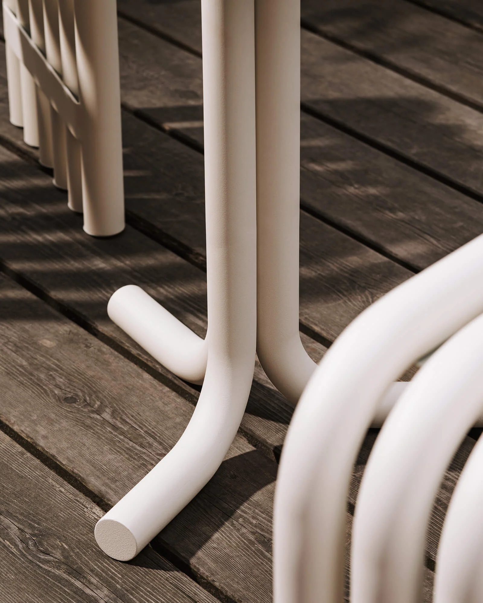 Nokk Café Table - Image 9