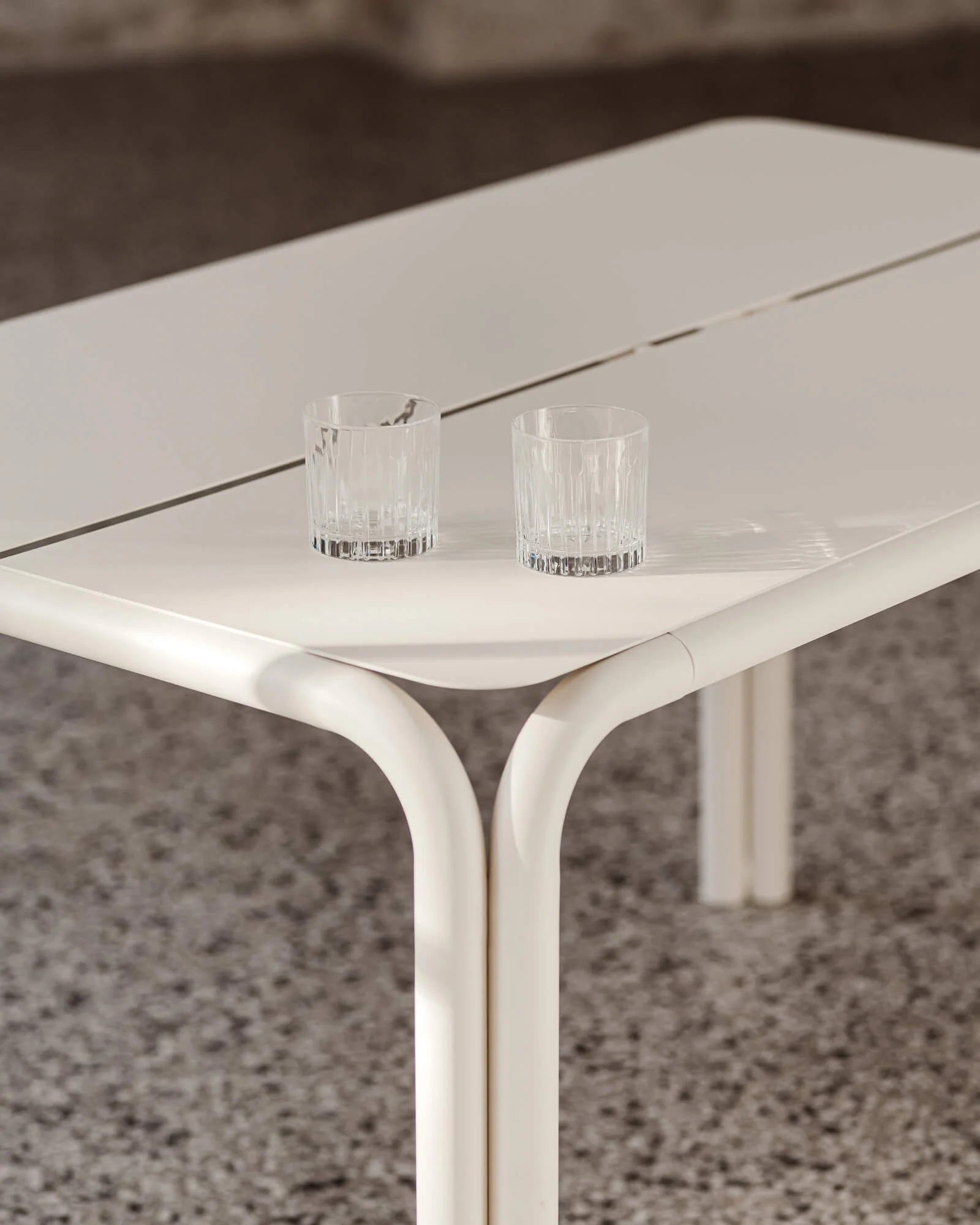 Nokk Table - Image 4