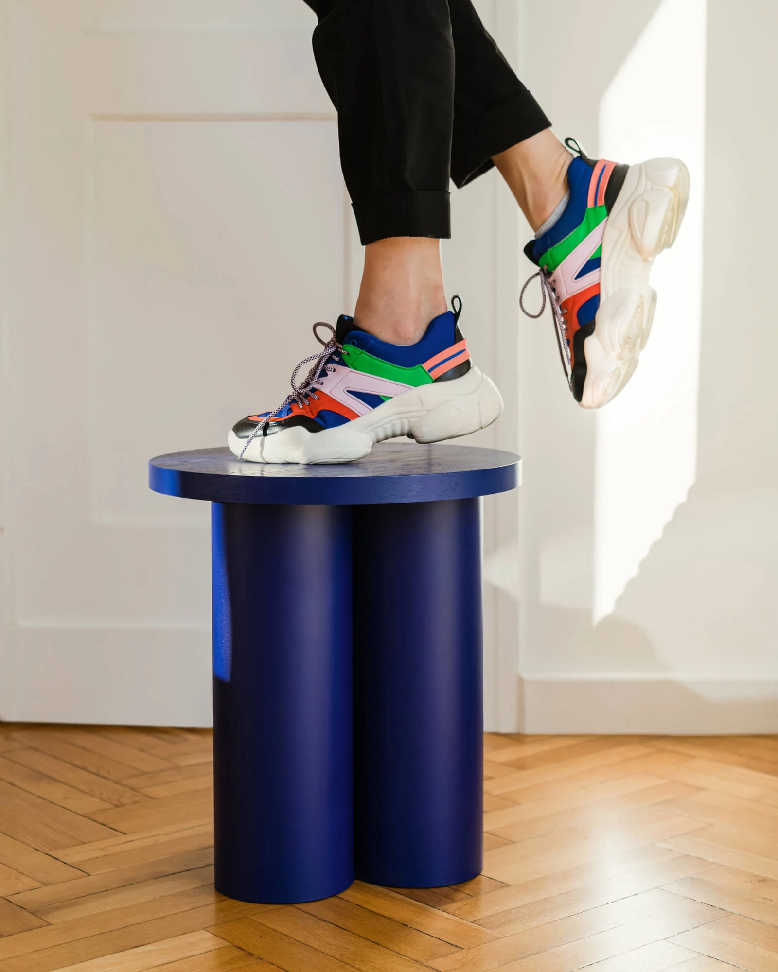 Oly Stool - Image 6