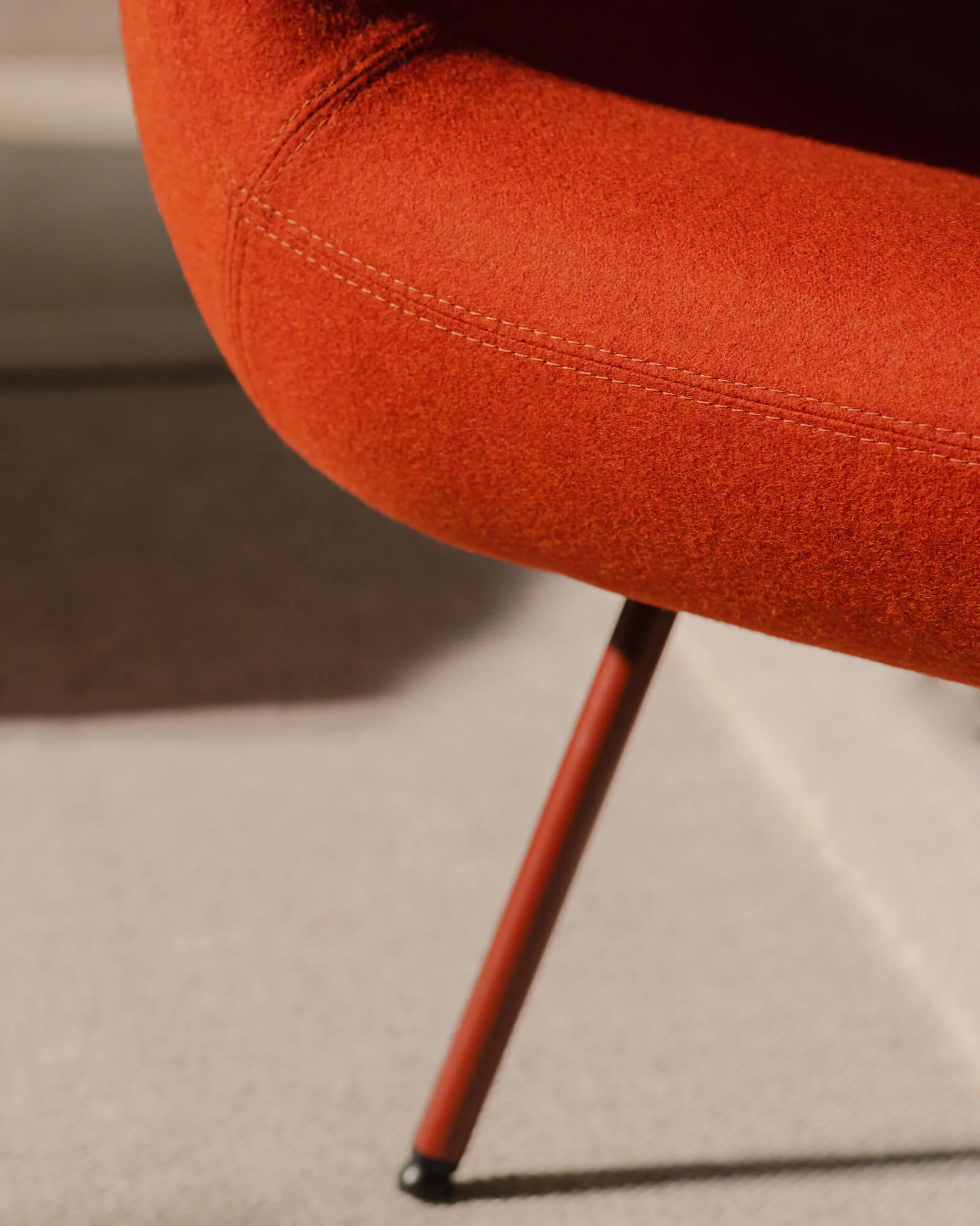 RM58 Armchair - Image 5