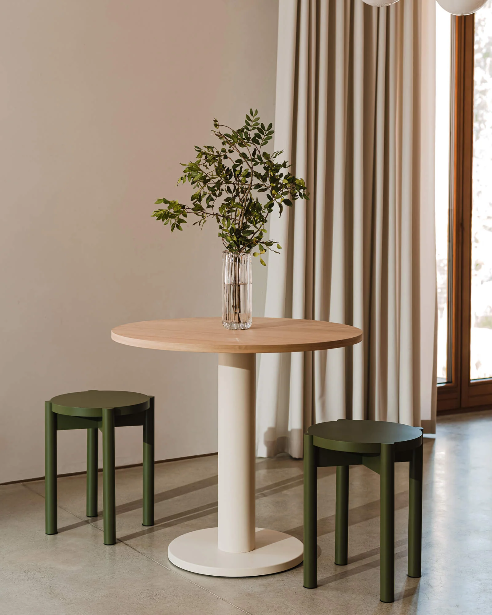 Sool Café Table - Image 6