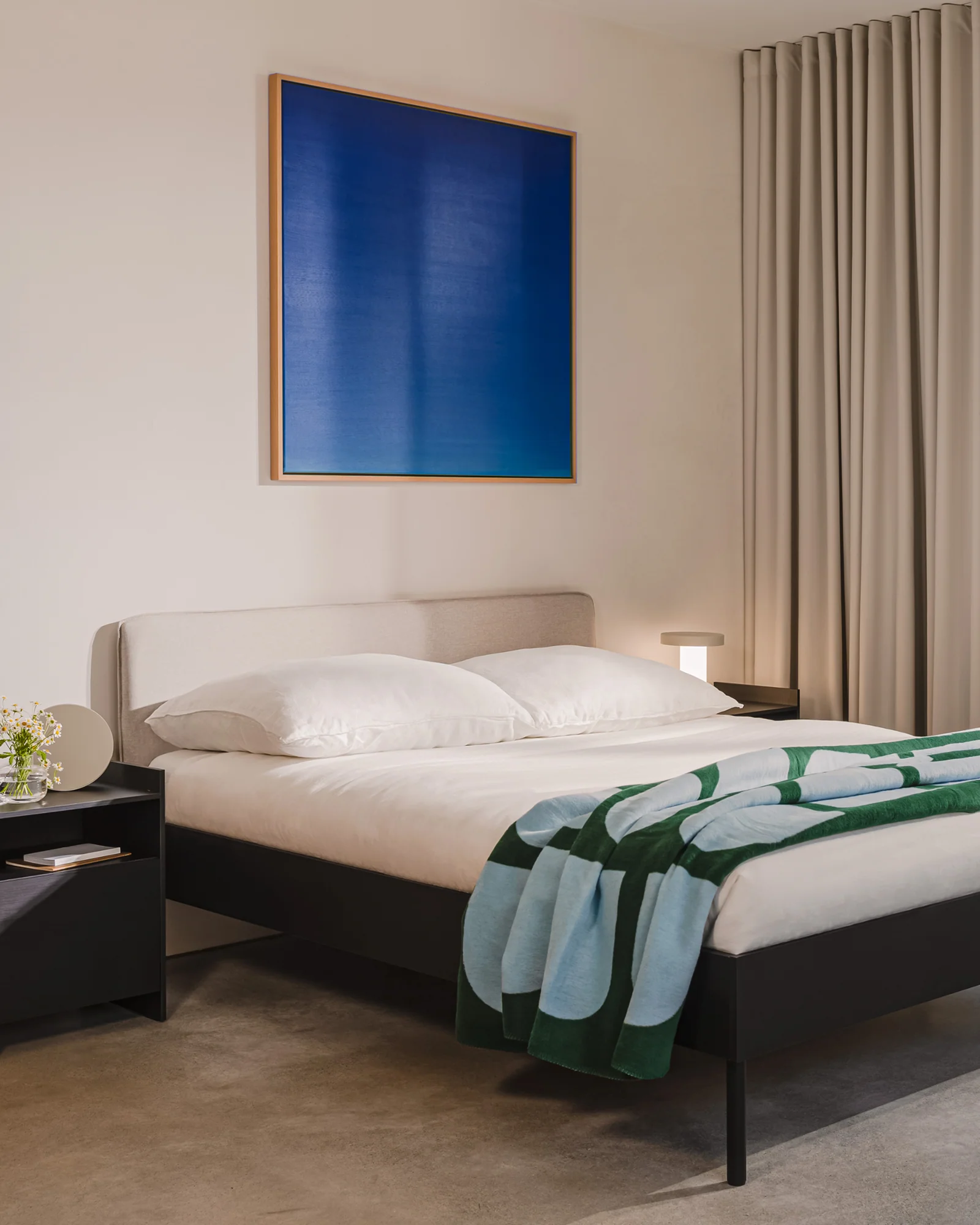 Streiko Bed Black - Image 2
