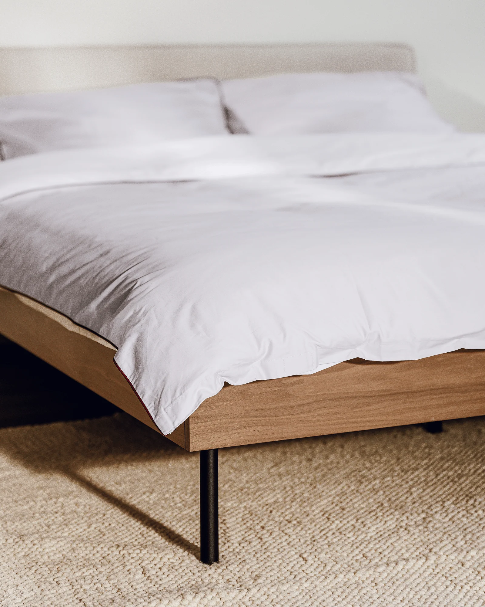 Streiko Bed Walnut - Image 10