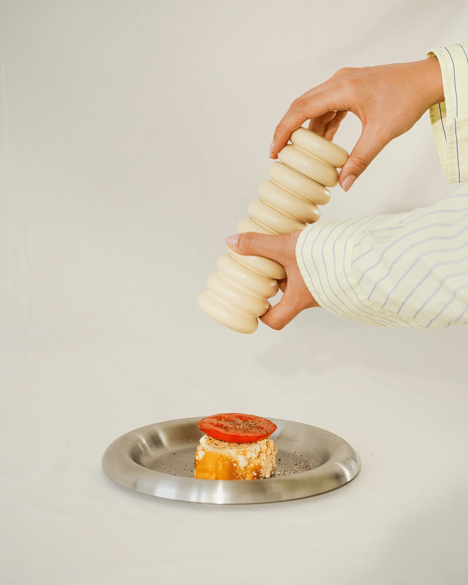 Suli Grinder - set of 2 - Image 4