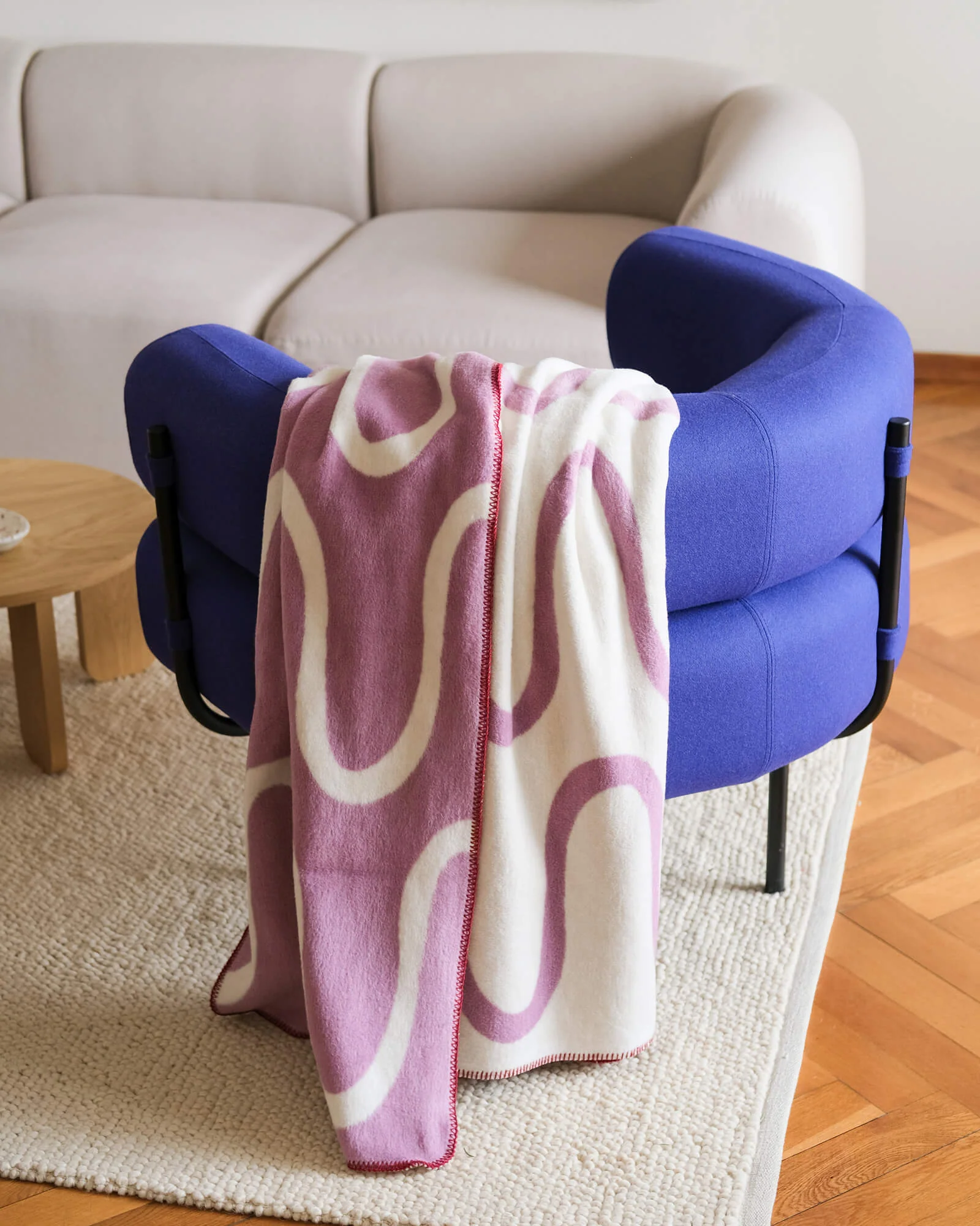 Swirl Throw - Image 8