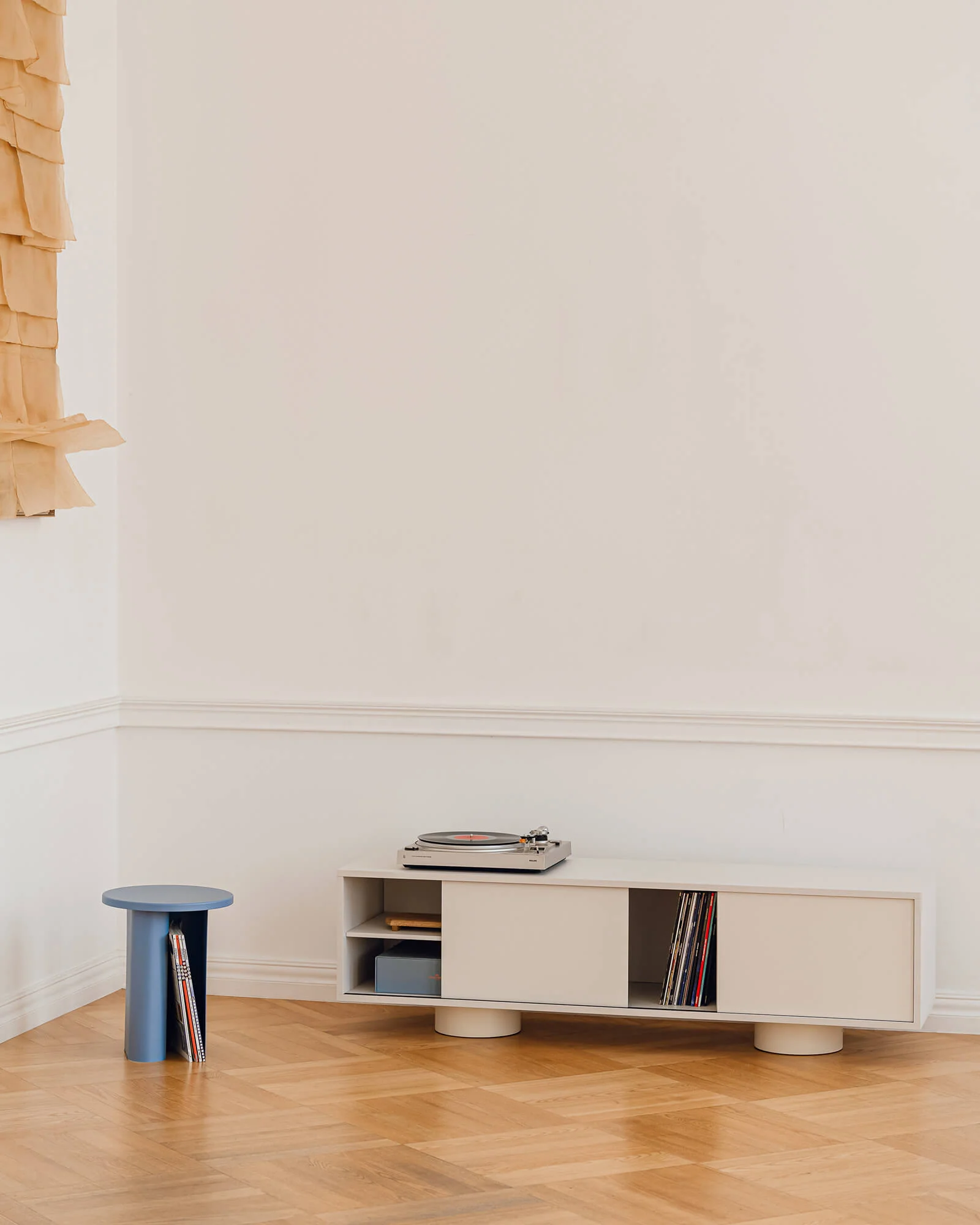 Taro TV Stand - Image 3