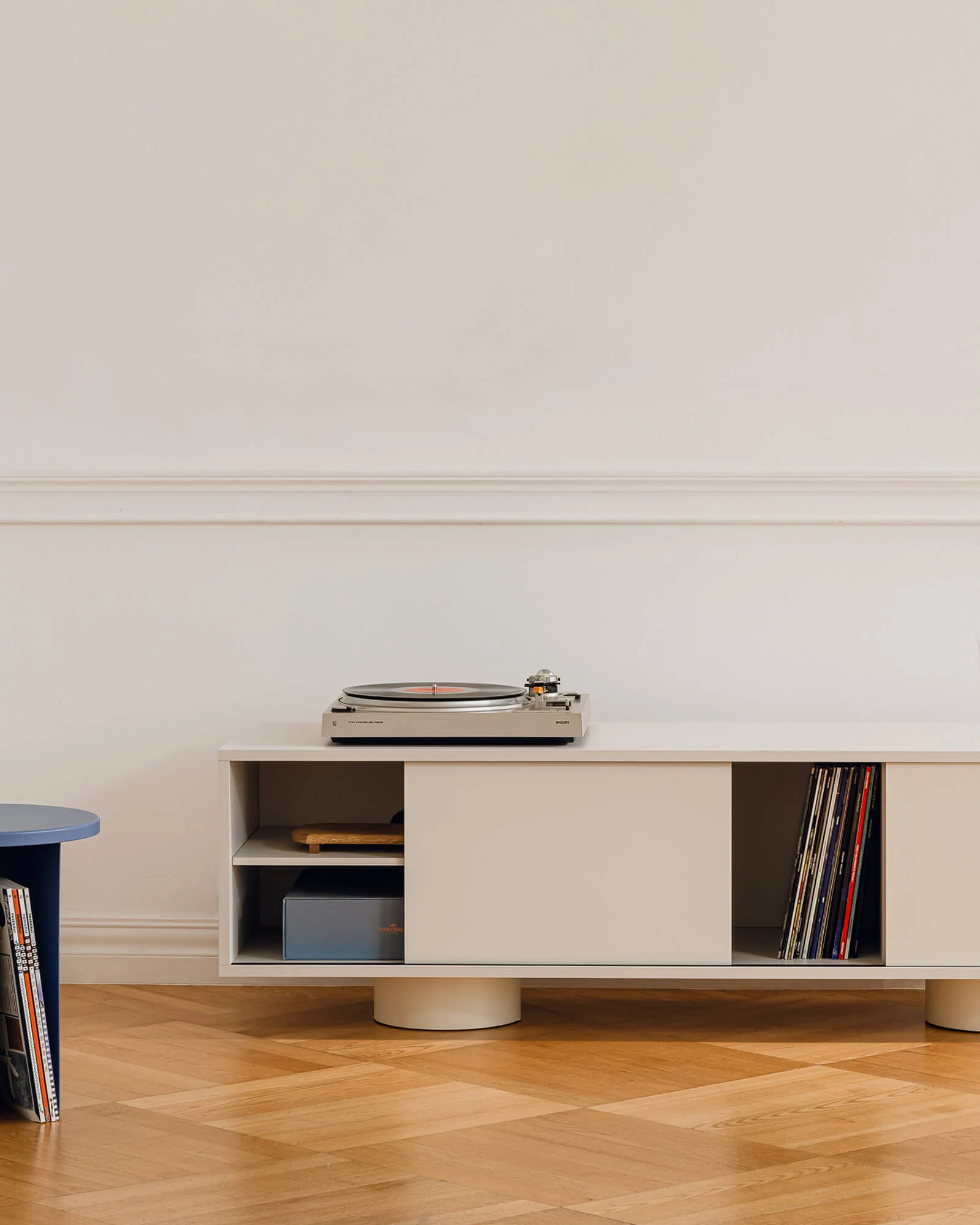 Taro TV Stand - Image 4