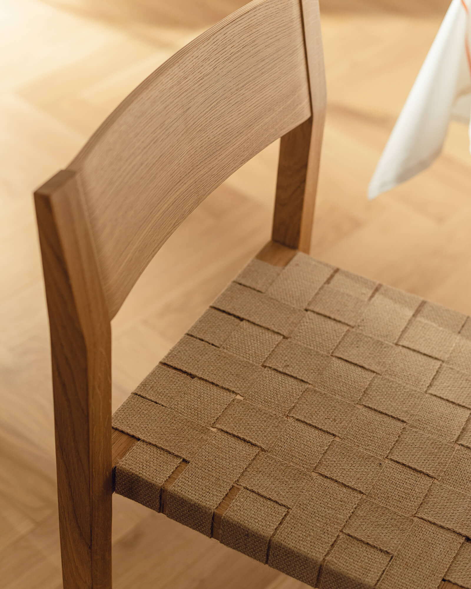 Toli Chair - Image 3