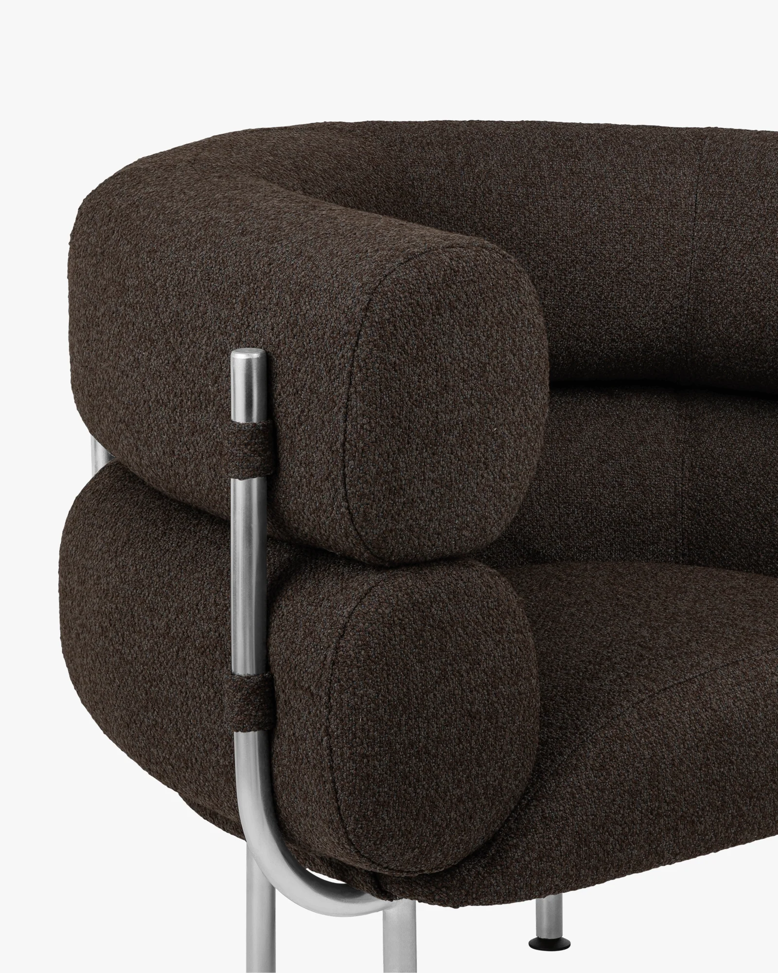 Ubi Armchair - Image 4