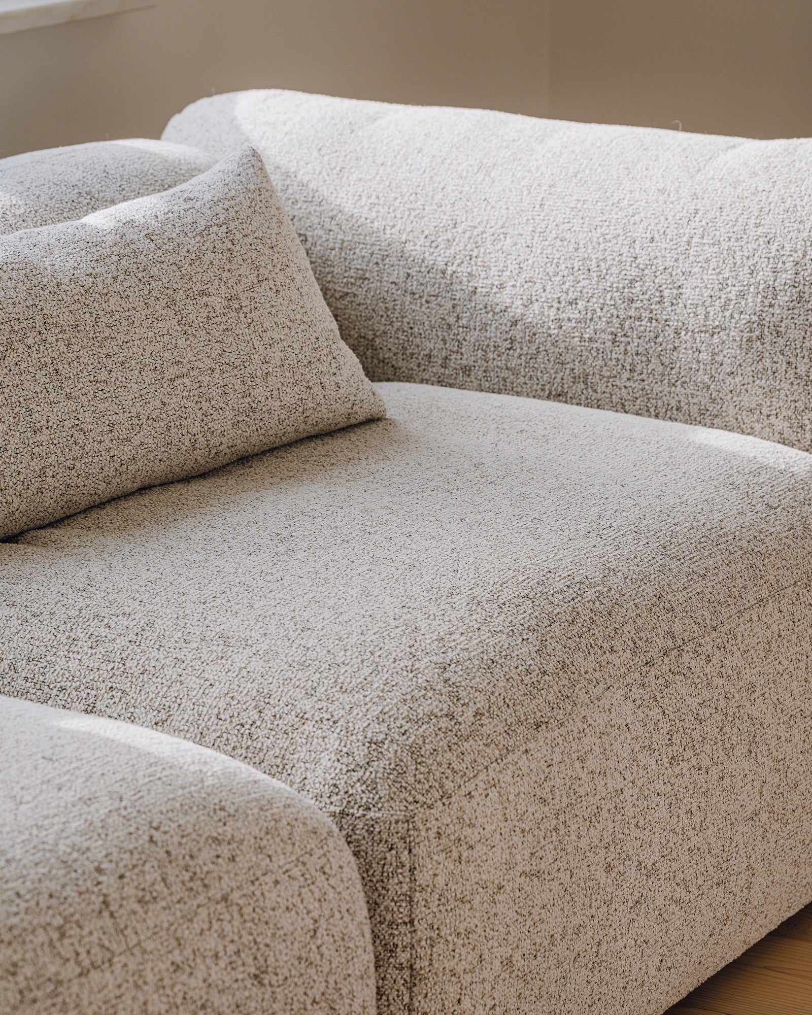 Yaro Sofa 4-seater corner - Image 16